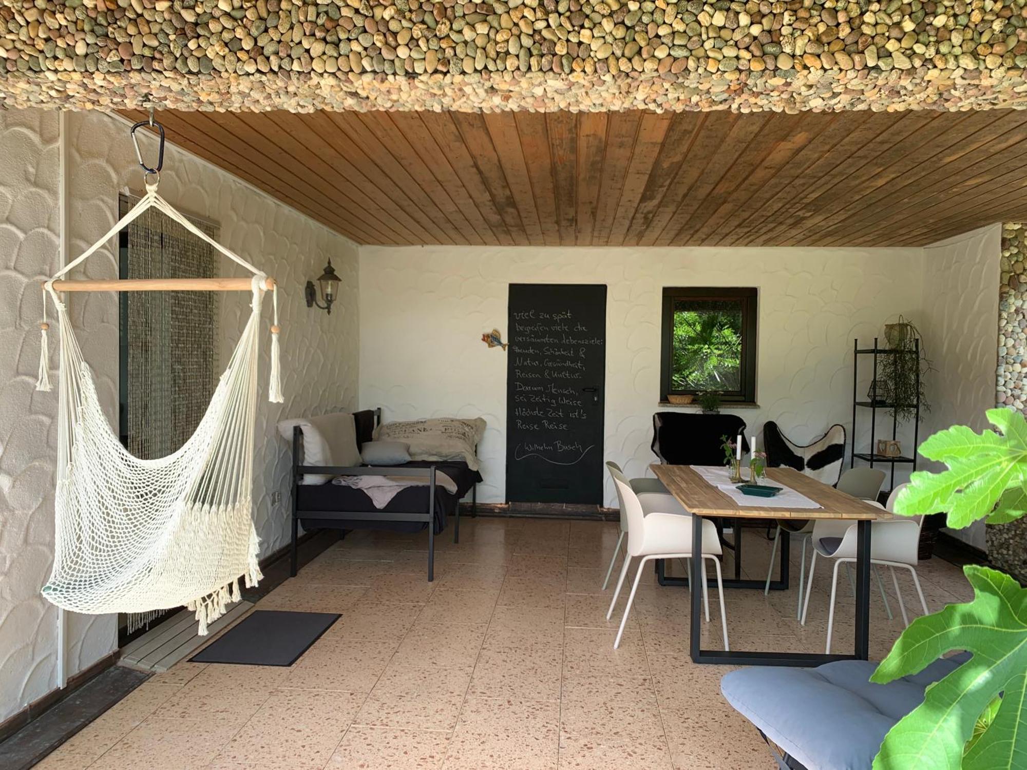 Ruhig, Sonnig Und Etwas Speziell Apartment Hilzingen